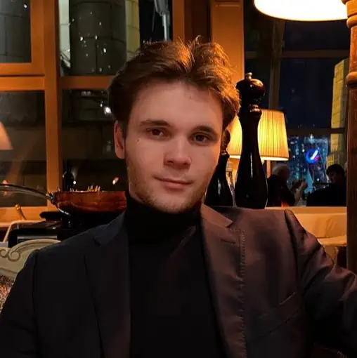 Владимир Кочнев